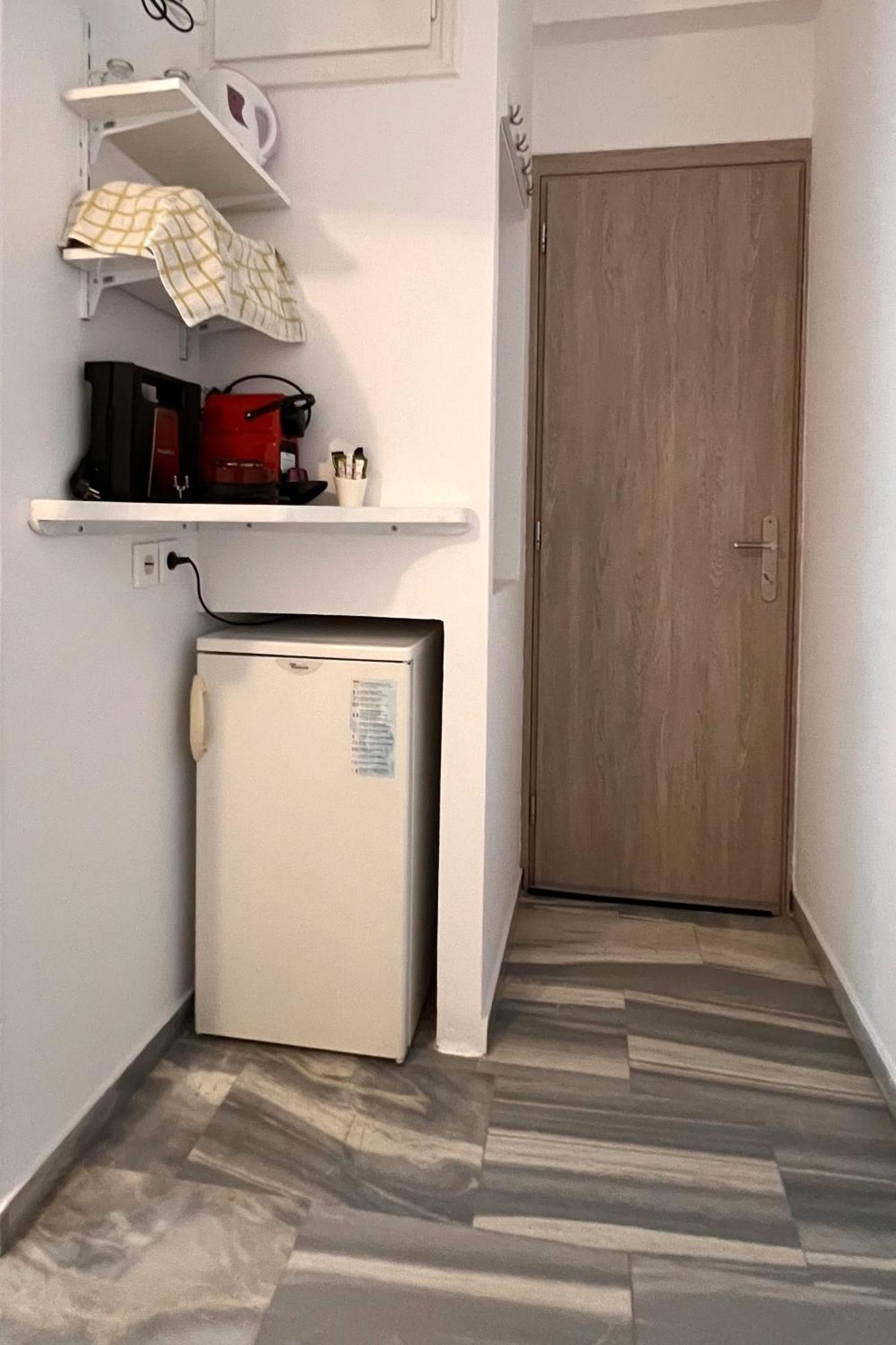 Marisa Rooms Parikia  Luaran gambar